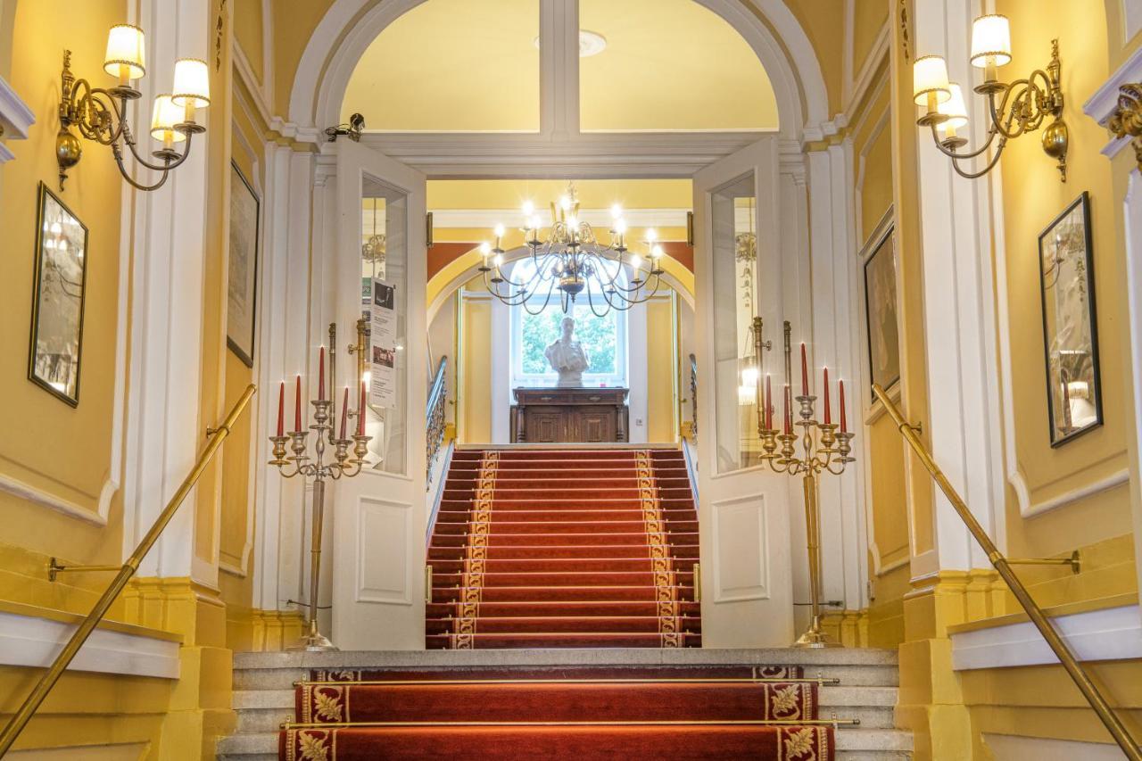 Marienhof